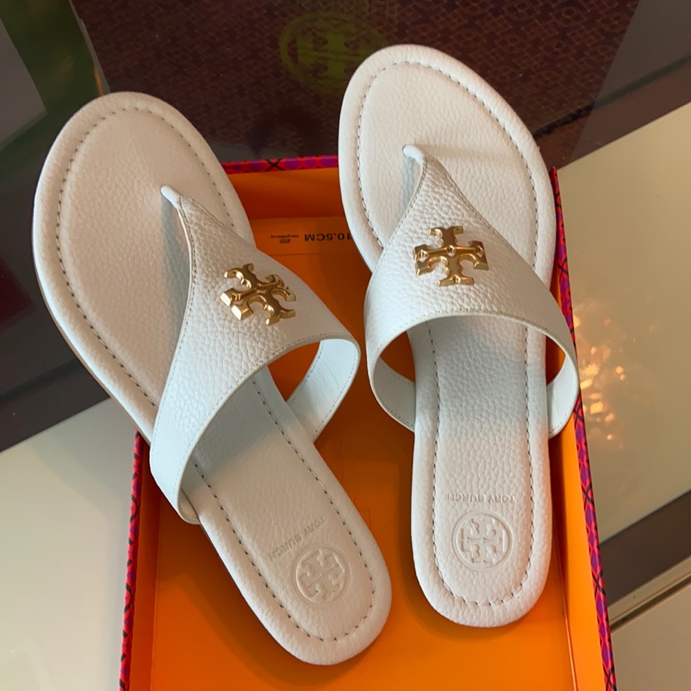 COPY - Brand new size 8 new ivory104 Tory Burch Flat